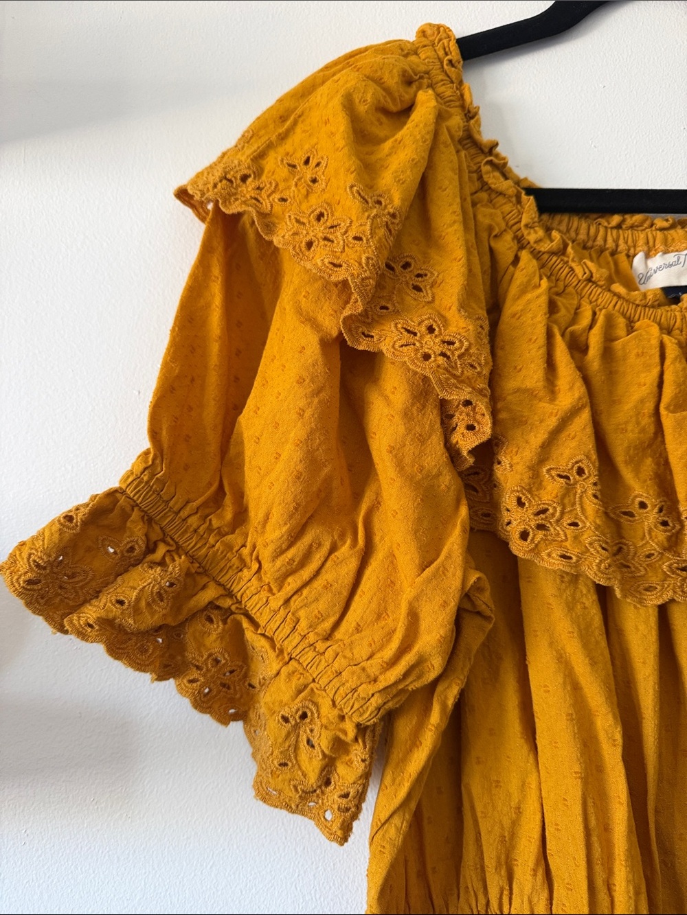 Universal Thread|Mustard|Eyelet Ruffle Peasant Top|Large|EUC - Picture 3 of 8